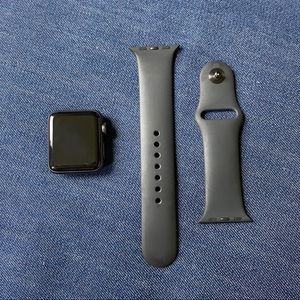 Apple Watch -- Series 3